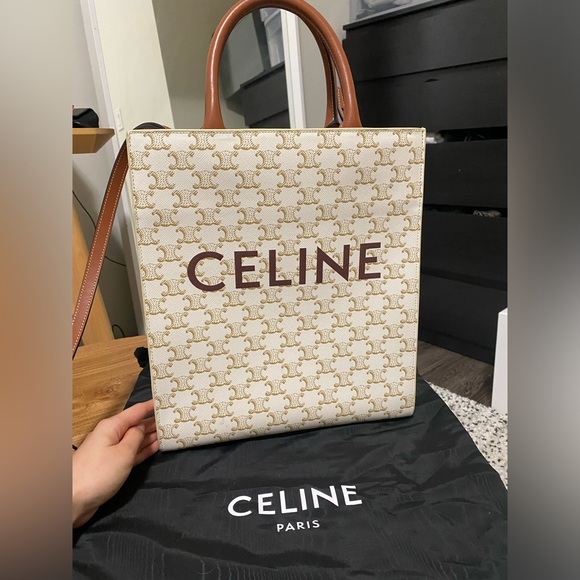 Celine Triomphe Small Vertical Cabas Bag - Picture 2 of 10